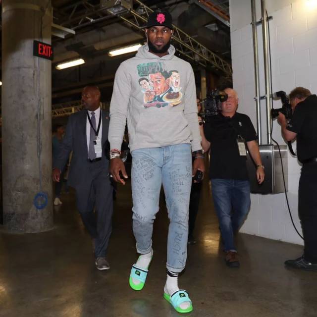 析师所言 析师所言